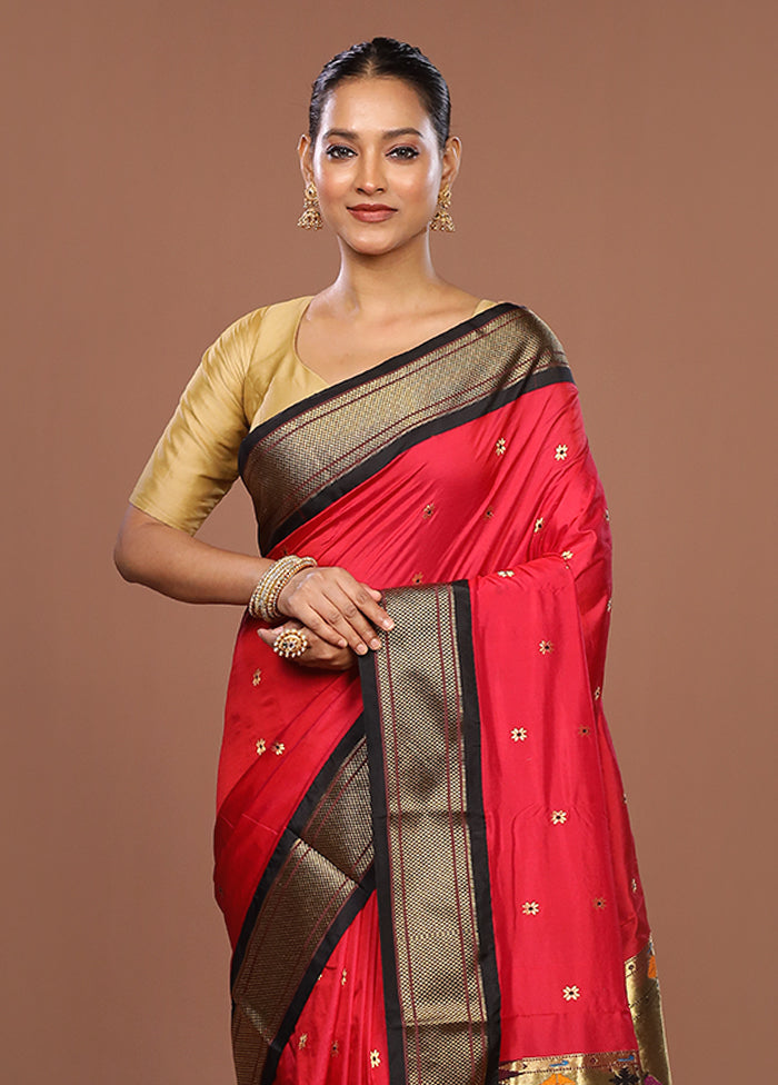 Red Handloom Kanchipuram Pure Silk Saree With Blouse Piece