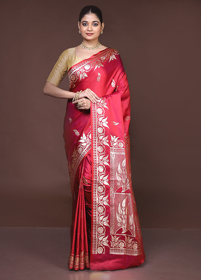 Red Banarasi Silk Saree With Blouse Piece