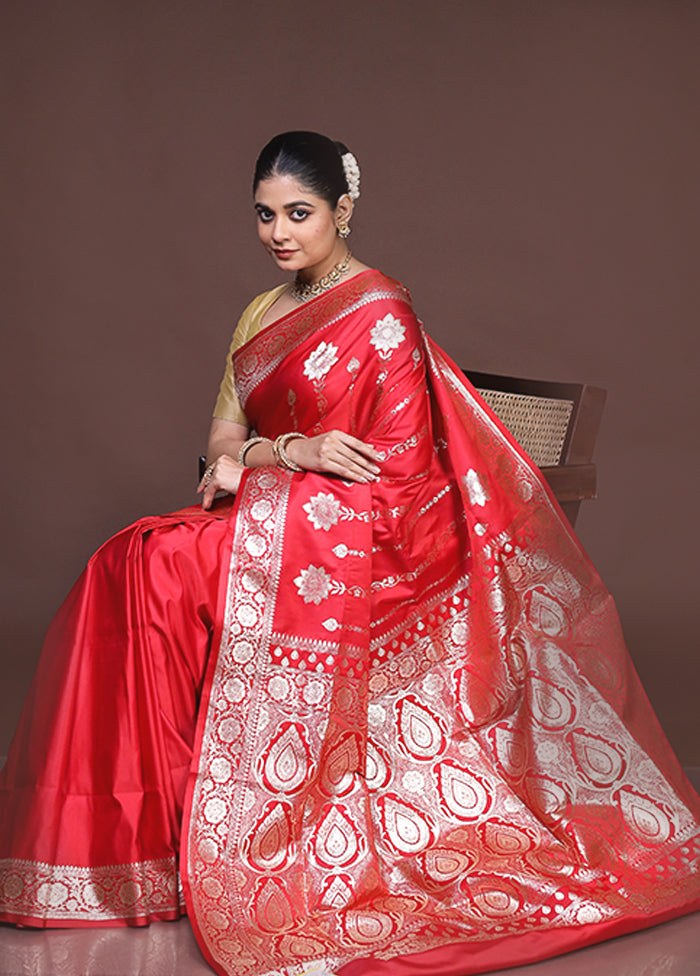 Red Banarasi Silk Saree With Blouse Piece