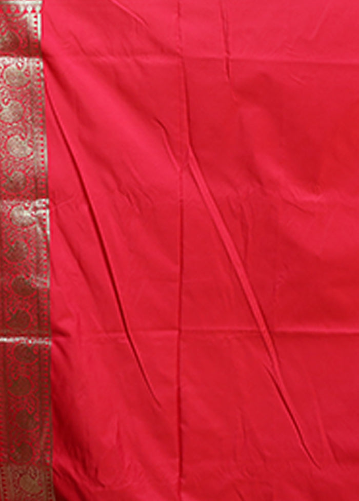 Red Banarasi Silk Saree With Blouse Piece