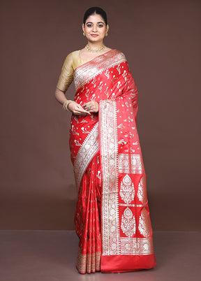 Red Banarasi Silk Saree With Blouse Piece