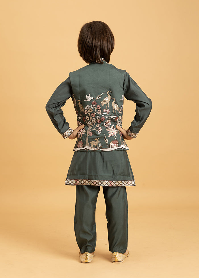 Green Viscose Kurta & Pajama Set