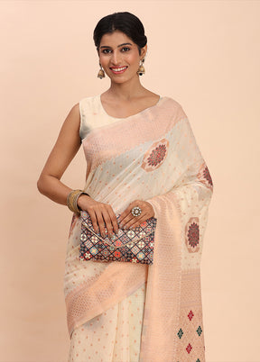Cream Cotton Saree With Blouse Piece