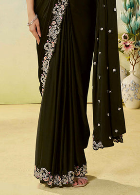 Green Spun Silk Saree With Blouse Piece (Ready to Wear Saree)