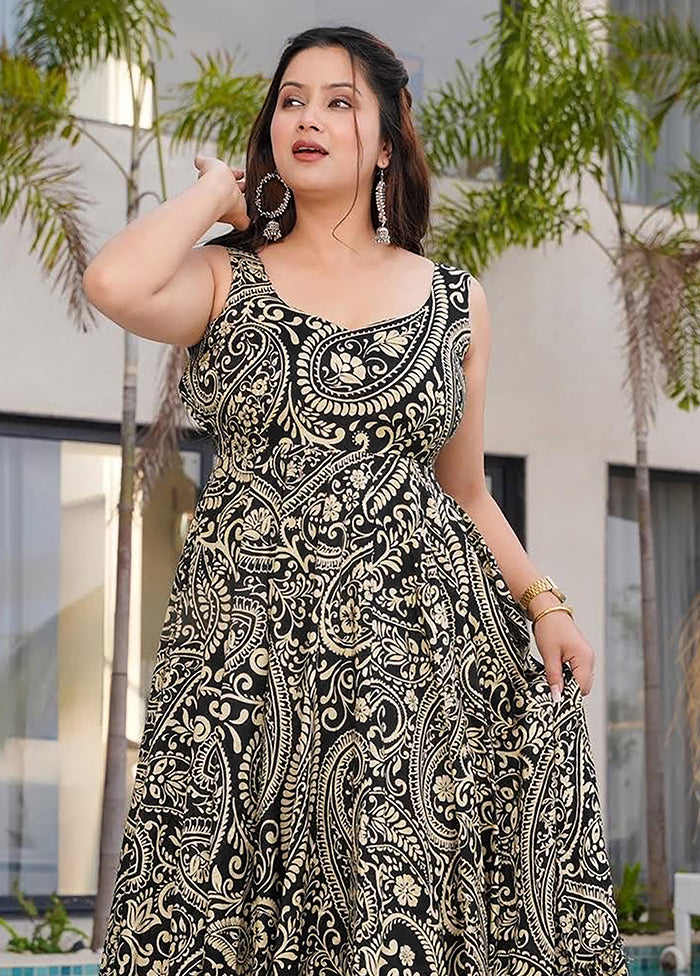 Black Readymade Rayon Gown