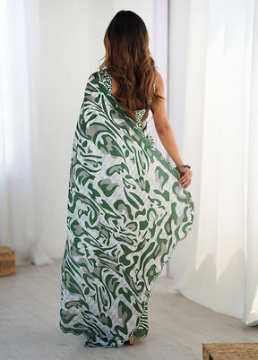 Green Spun Silk Saree With Blouse Piece