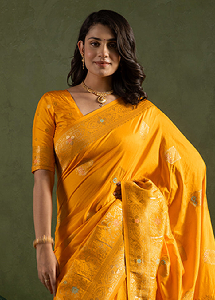 Yellow Spun Silk Saree With Blouse Piece