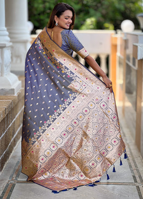 Grey Spun Silk Saree With Blouse Piece