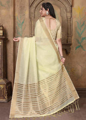 Off White Silk Saree With Blouse Piece - Indian Silk House Agencies