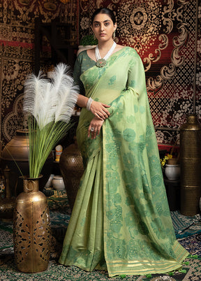 Green Tant Cotton Saree With Blouse Piece