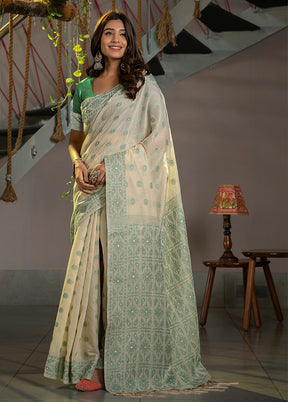 Green Tant Cotton Saree With Blouse Piece