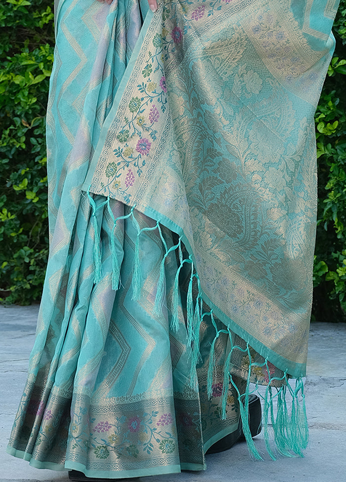 Blue Spun Silk Saree With Blouse Piece