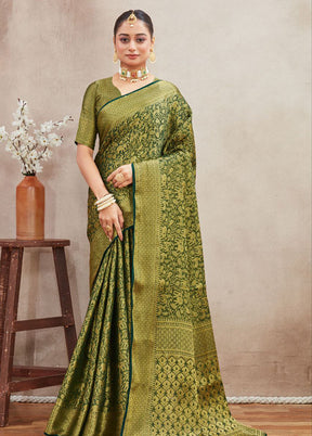 Green Spun Silk Saree With Blouse Piece