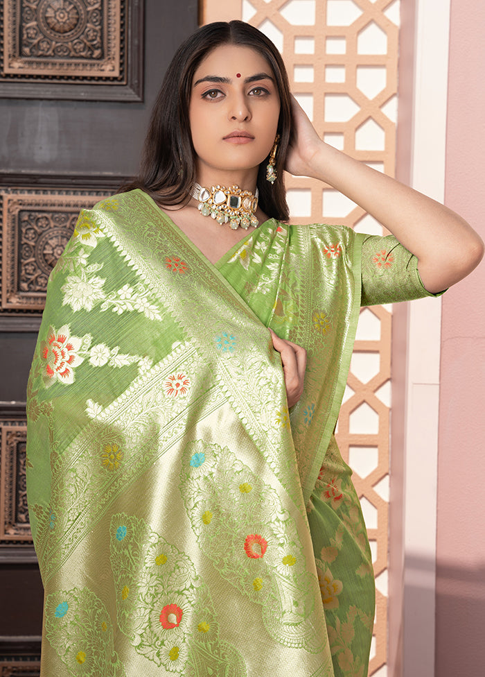 Green Spun Silk Saree With Blouse Piece