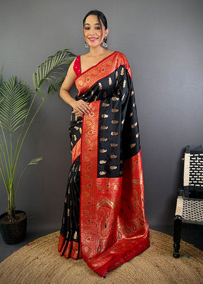 Black Spun Silk Saree With Blouse Piece