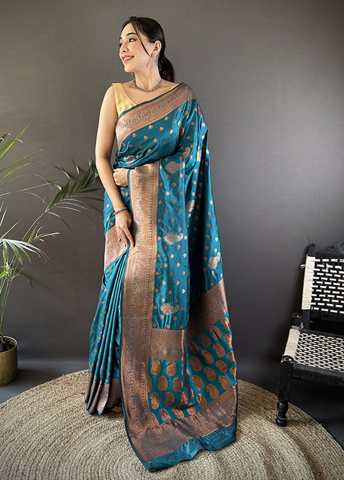 Multicolor Spun Silk Saree With Blouse Piece