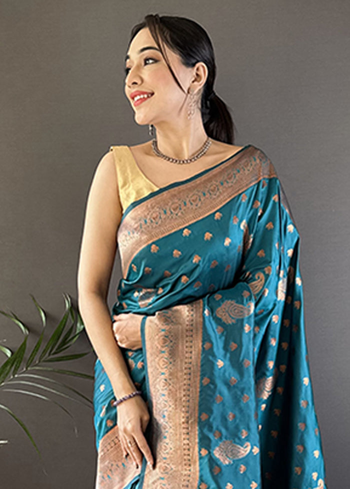Multicolor Spun Silk Saree With Blouse Piece