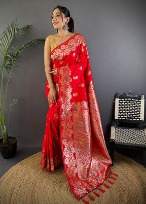 Multicolor Spun Silk Saree With Blouse Piece