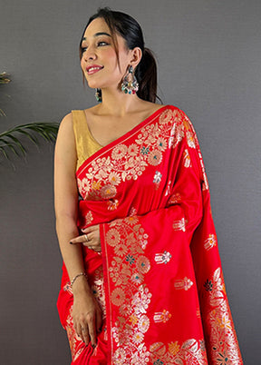 Multicolor Spun Silk Saree With Blouse Piece