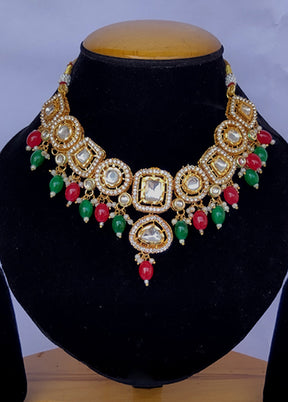 Multicolor Alloy Jewellery Set (1 Necklace, 1 Pair Earrings, 1 Mang Tikka)
