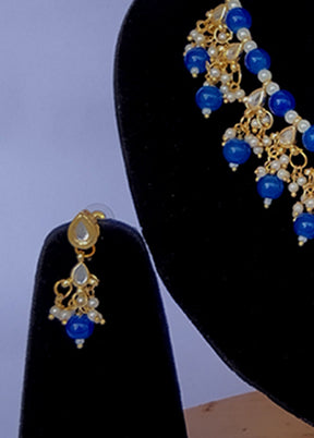 Multicolor Alloy Jewellery Set (1 Necklace, 1 Pair Earrings, 1 Mang Tikka)