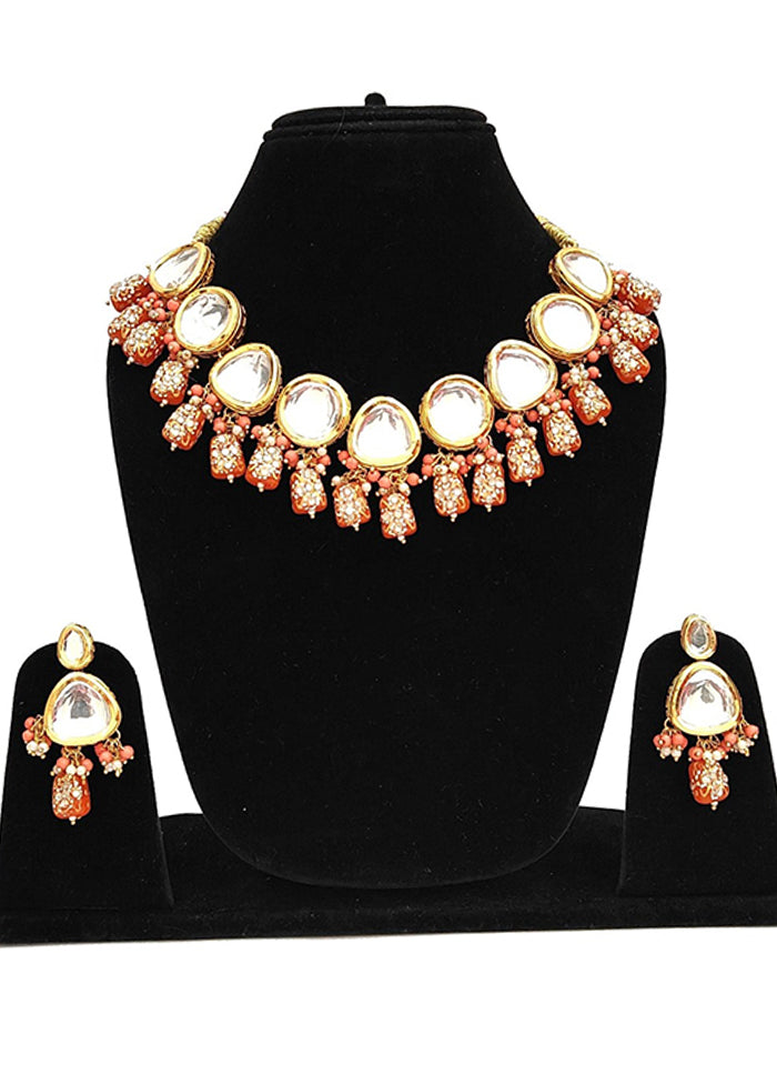Multicolor Alloy Jewellery Set (1 Necklace, 1 Pair Earrings, 1 Mang Tikka)