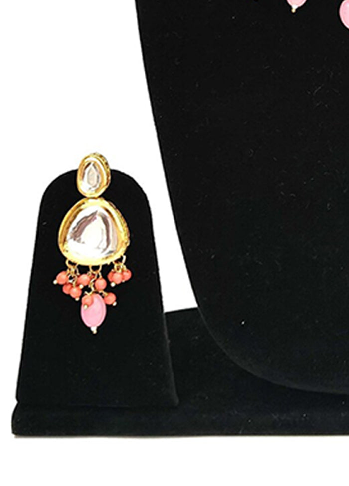 Multicolor Alloy Jewellery Set (1 Necklace, 1 Pair Earrings, 1 Mang Tikka)