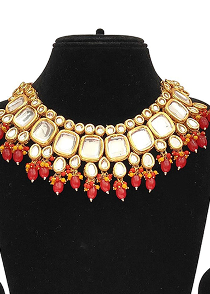 Multicolor Alloy Jewellery Set (1 Necklace, 1 Pair Earrings, 1 Mang Tikka)