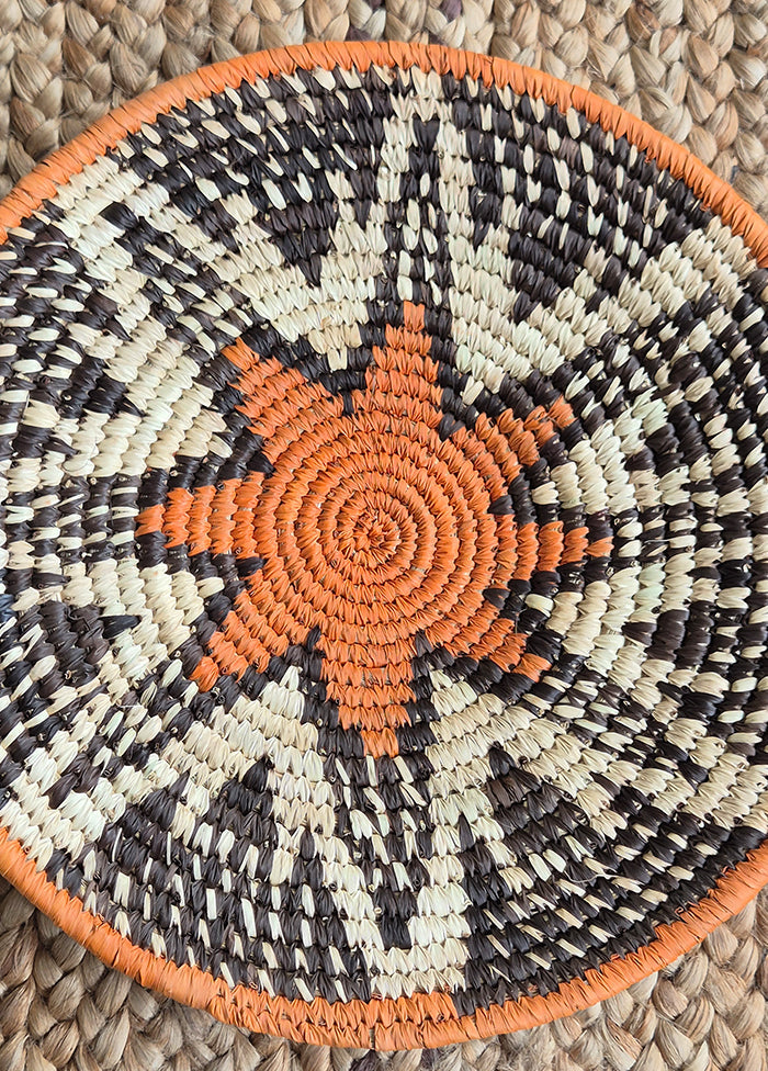 12'' Sabai Grass Wall Hanging Plate