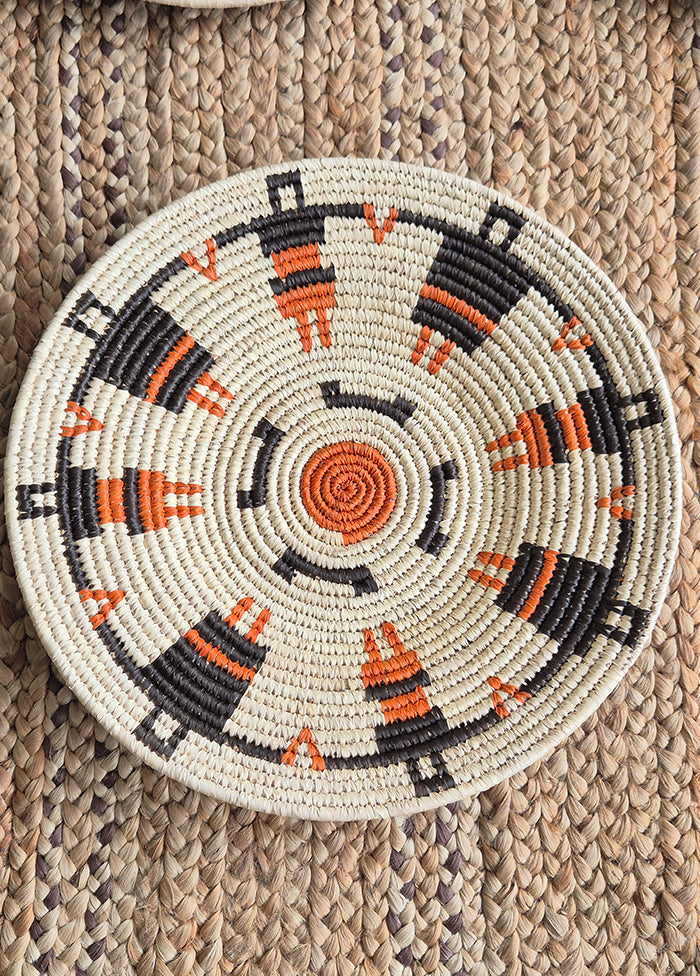 16'' Sabai Grass Wall Hanging Plate