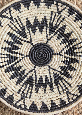 16'' Sabai Grass Wall Hanging Plate