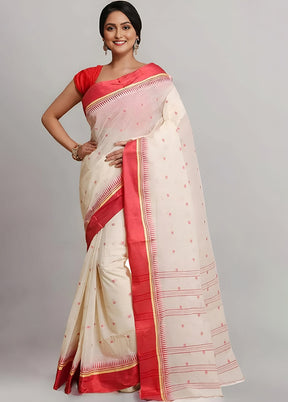 White Tant Jamdani Saree Without Blouse Piece