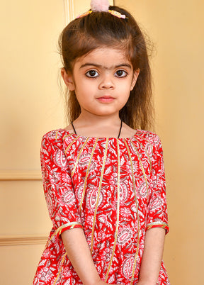 Red Cotton Gota Work Ghagra Set - Indian Silk House Agencies